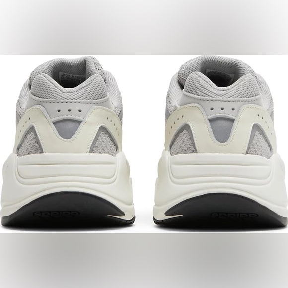 SOLD💖💎Authentic Yeezy Boost 700 V2 Static- won the draw. Women8/ Men7- Brand new - Picture 8 of 9